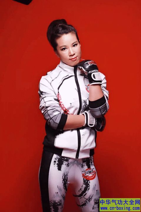 专访唐金:无论胜败挑战自己 事业女强人不愁嫁