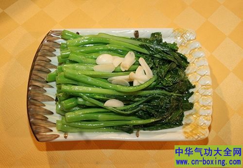 如何保持口气清新 五大妙招让您清新一整天